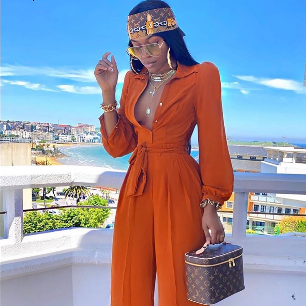 FASHION NOVA Like me better jumpsuit- cognac womens L never worn